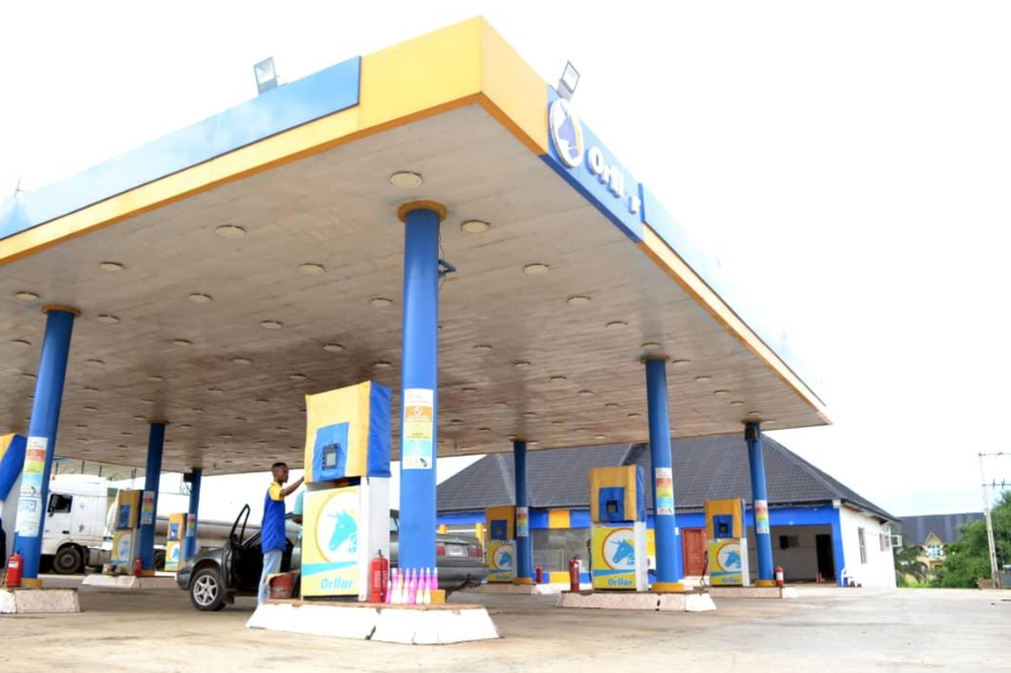 Filling Station